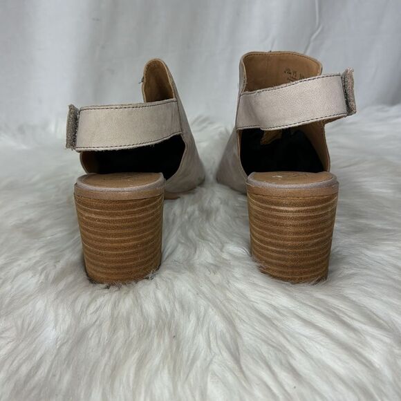 Franco Sarto Helix Slingback Peep Toe Stack Heel Sandals Sz 9.5 - Picture 4 of 7